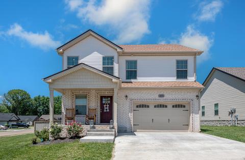 465 Irish Hills Dr, Clarksville, TN 37042