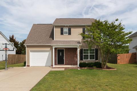 921 Woodall Rd, Lebanon, TN 37090