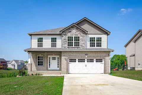 1348 Highgrove Ln, Clarksville, TN 37043
