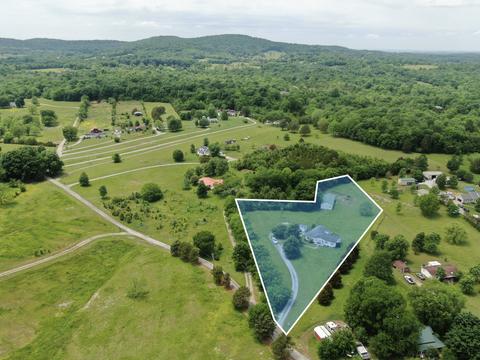 6 Caplenor Ln, Lebanon, TN 37090