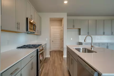 2267 Robert Gwynne Dr, Smyrna, TN 37167