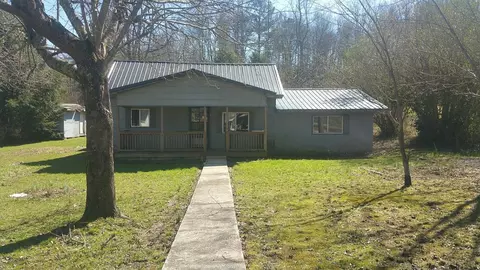 367 Chigger Town Loop, Palmer, TN 37365 photo 1
