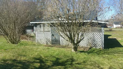 367 Chigger Town Loop, Palmer, TN 37365 photo 7