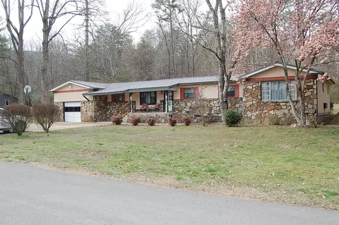 303 Mockingbird Dr, Dunlap, TN 37327 photo 1
