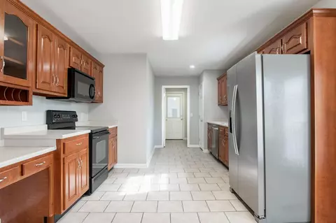 1708 Hawk Run Ln, Chattanooga, TN 37421 photo 2