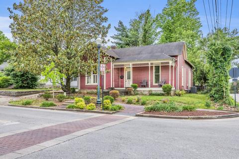 245 3rd Ave N, Franklin, TN 37064