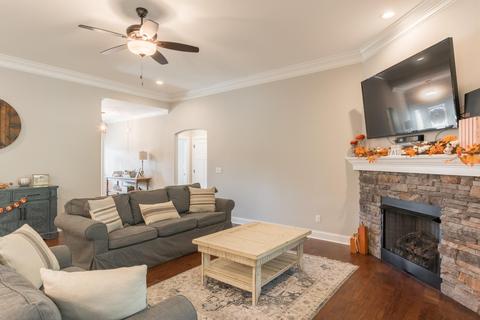 35 E Acorn Dr, Rock Spring, GA 30739 photo 10