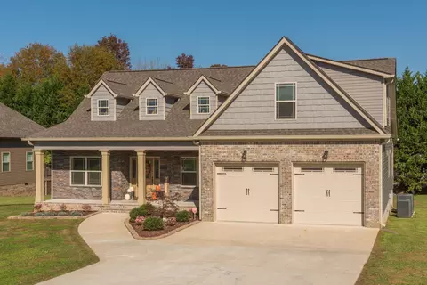 35 E Acorn Dr, Rock Spring, GA 30739 photo 3