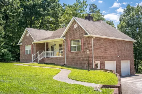 201 Van Dell Dr, Rock Spring, GA 30739 photo 2