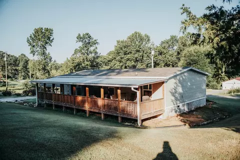 654 Beaumont Rd, Rock Spring, GA 30739 photo 2