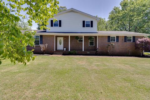 1117 Woodvale Dr, Gallatin, TN 37066