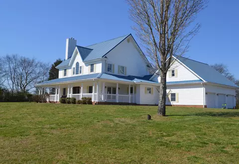 8771 E Valley Rd, Dunlap, TN 37327 photo 1