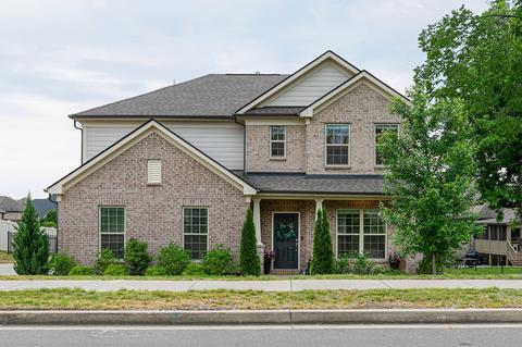 1037 Maleventum Way, Spring Hill, TN 37174