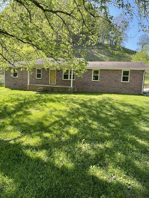 3548 Old Bottom Rd, Lafayette, TN 37083