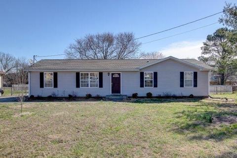 309 Buckingham Pl, Clarksville, TN 37042
