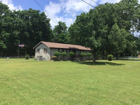 216 Mount Herman Rd, Murfreesboro, TN 37127