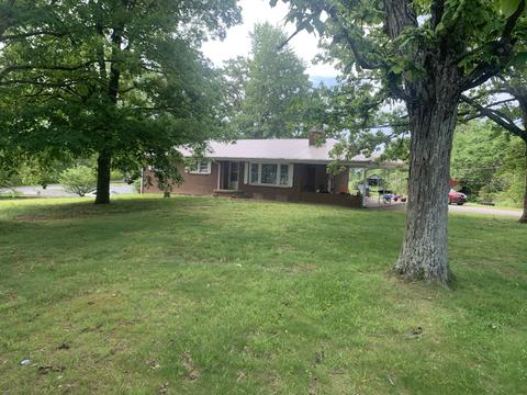 2256 Highway 47 E, Dickson, TN 37055