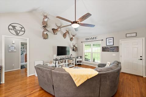 6446 Green Rd, Springfield, TN 37172 photo 4