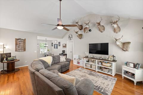 6446 Green Rd, Springfield, TN 37172 photo 5