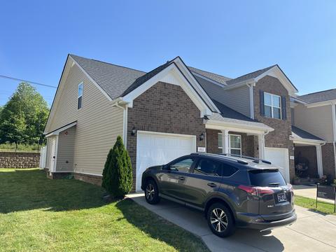 1011 Muna Ct, Spring Hill, TN 37174 photo 3
