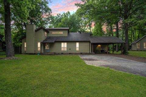 558 Buckeye Ln, Clarksville, TN 37042