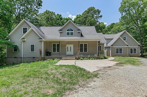 95 Village Way, Henderson, TN 38340