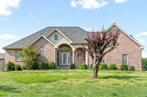 3600 Millington Dr, Clarksville, TN 37040