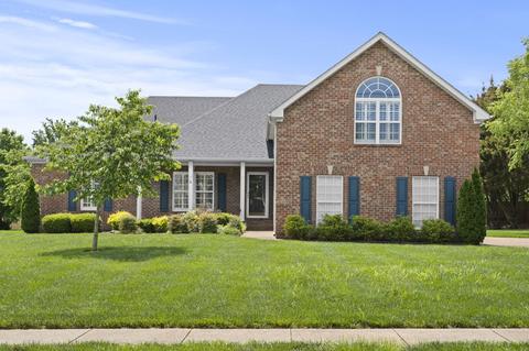 7007 Buffalo Dr, La Vergne, TN 37086