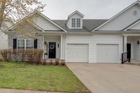 135 Harbor Village Dr, Madison, TN 37115