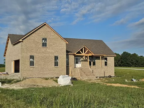 7452 Flewellyn Rd, Cedar Hill, TN 37032