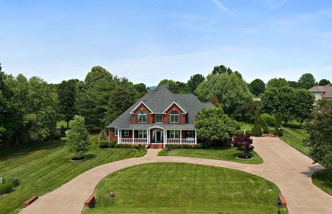 1070 Whitehall Dr, Franklin, TN 37069