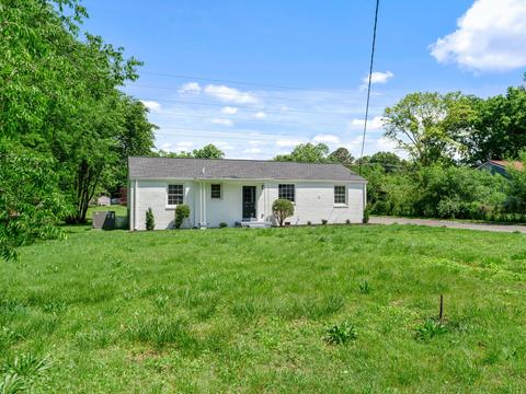 1327 Atlas St, Murfreesboro, TN 37130