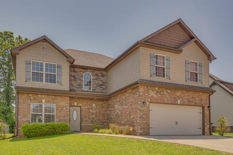 2107 Bandera Dr, Clarksville, TN 37042