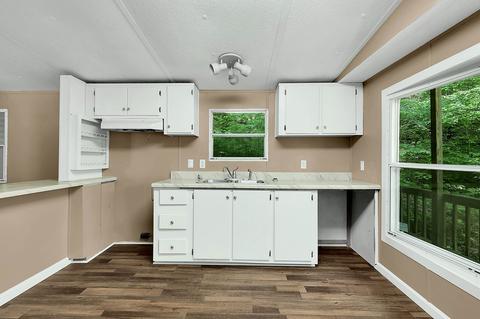 660 Rogues Fork Rd, Bethpage, TN 37022 photo 18
