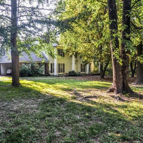 3049 S Germantown Rd, Germantown, TN 38138