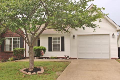 7544 W Winchester Dr, Antioch, TN 37013