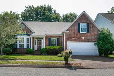 320 Cannonade Cir, Franklin, TN 37069
