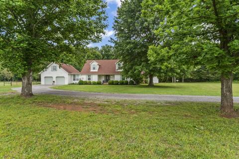 912 River Barfield Rd, Murfreesboro, TN 37128