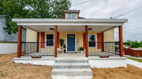 1306 School St, Columbia, TN 38401