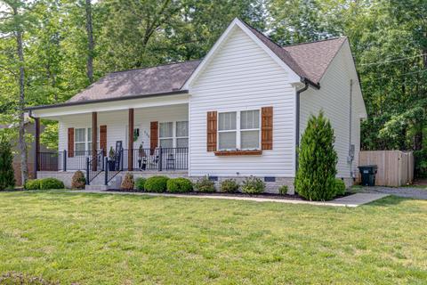 139 Silver Leaf Cir, Dickson, TN 37055