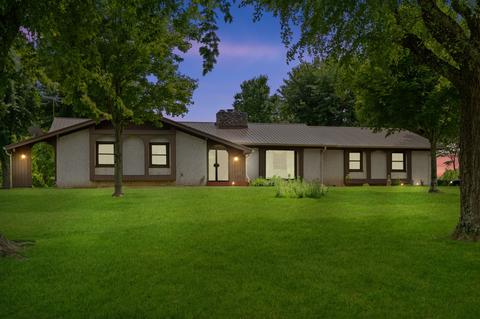 141 Jernigan Rd, Portland, TN 37148