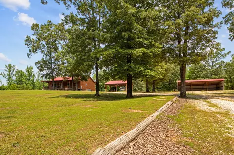 6448 Birdsong Rd, Holladay, TN 38341