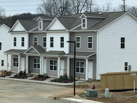227 Tara Ct, Columbia, TN 38401