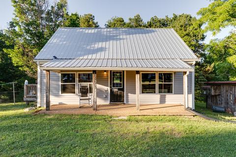 1433 Highway 49, Erin, TN 37061