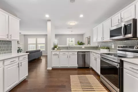 1033 Harmony Ln, Hendersonville, TN 37075