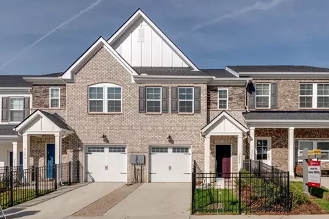 5078 Dayflower Dr, Hermitage, TN 37076