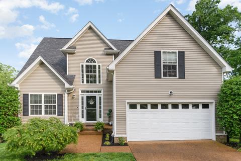 2058 Dinan Ct, Spring Hill, TN 37174