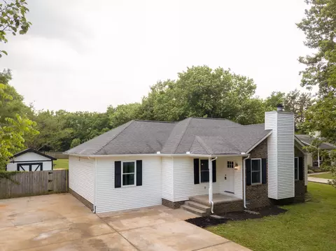 2421 Stones Throw Dr, Murfreesboro, TN 37129