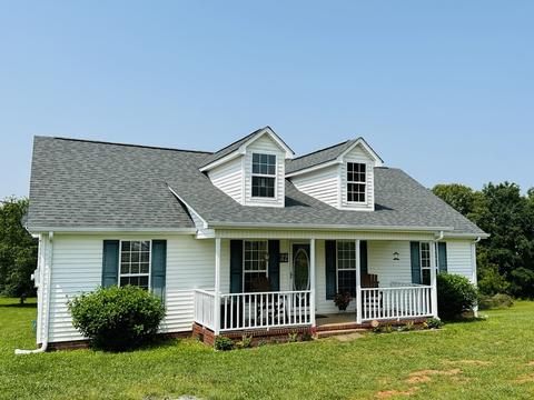 32 Ridgeline Dr, Fayetteville, TN 37334