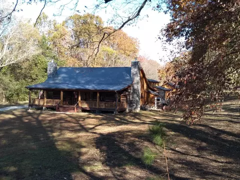 10602 Church Rd, Bon Aqua, TN 37025